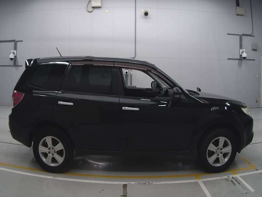 2010 Subaru Forester SHJ[2]