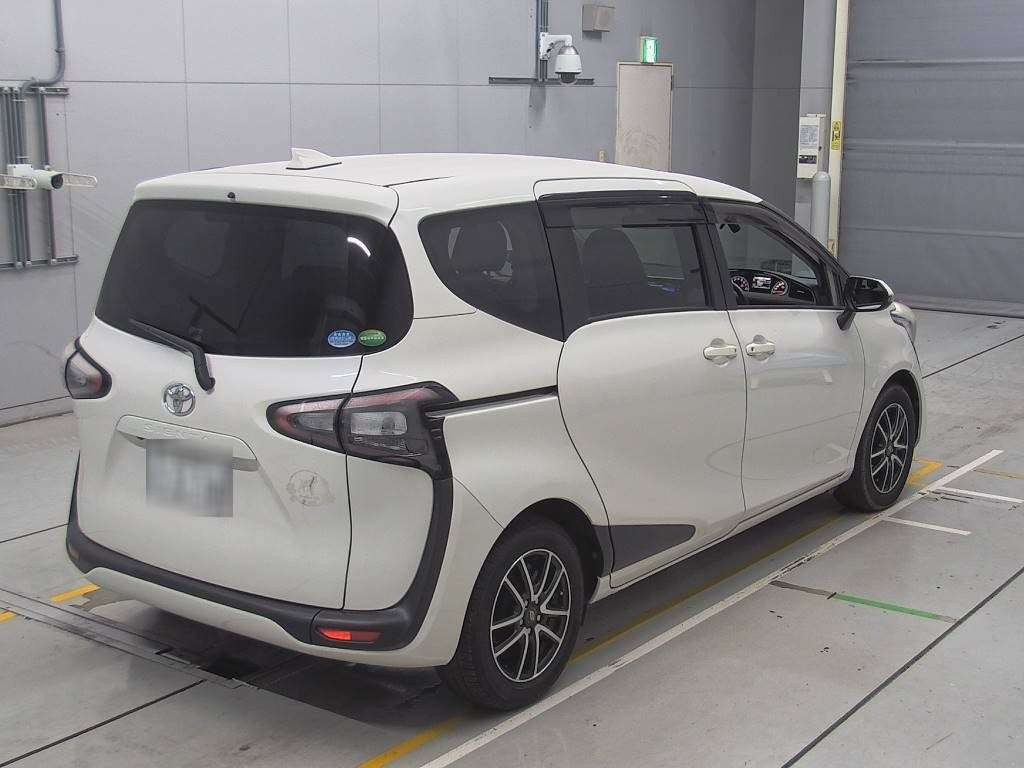 2017 Toyota Sienta NSP170G[1]