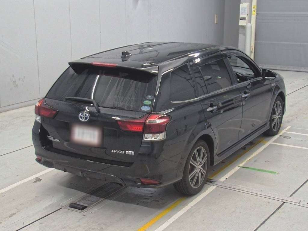 2015 Toyota Corolla Fielder NKE165G[1]