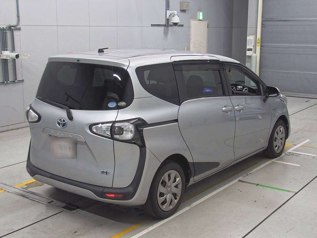 2016 Toyota Sienta NHP170G[1]