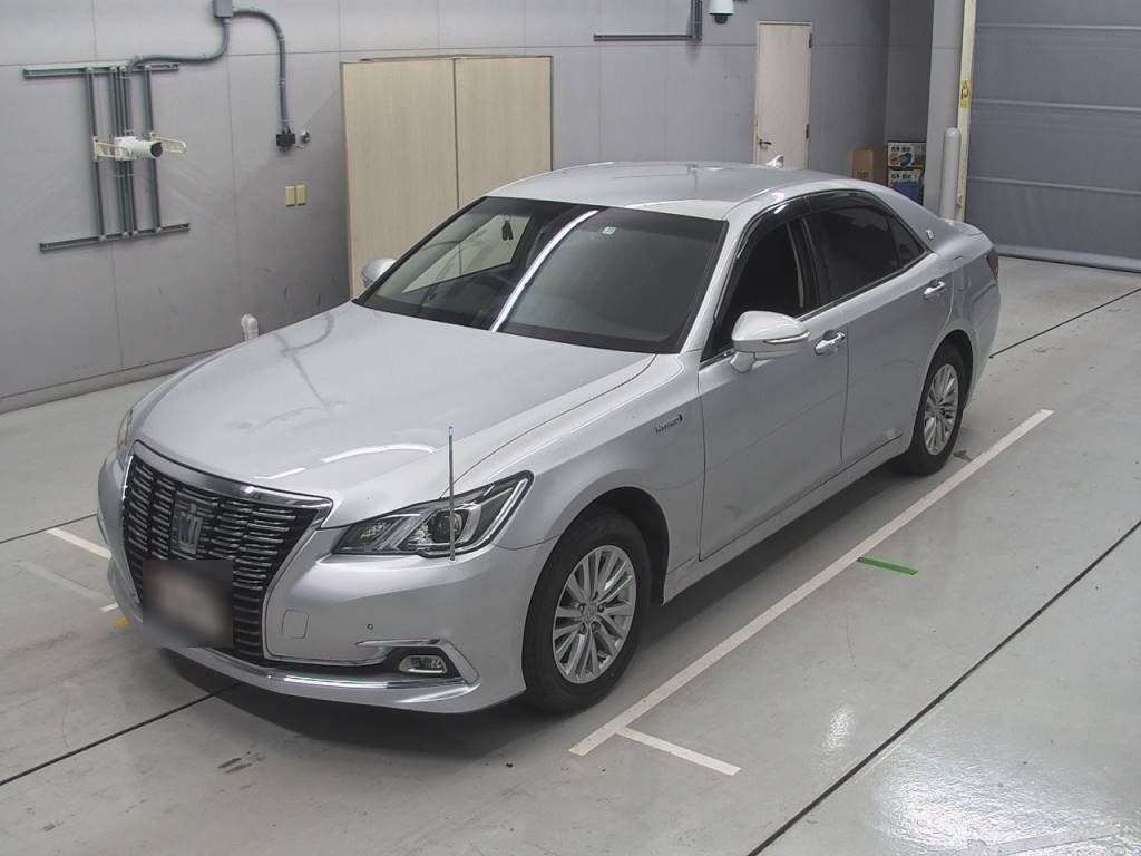 2015 Toyota Crown Hybrid AWS211[0]