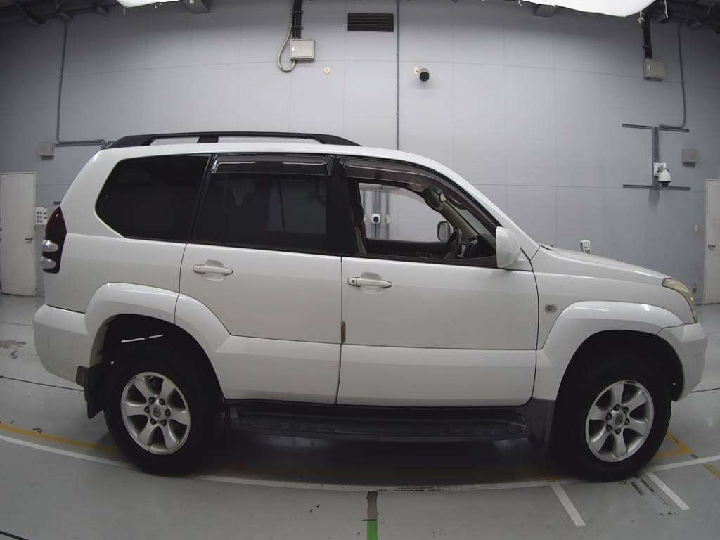 2005 Toyota Land Cruiser Prado TRJ120W[2]