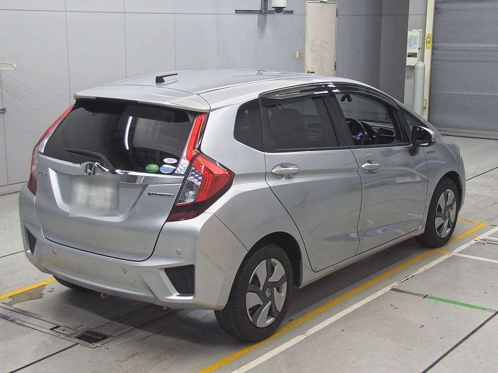 2015 Honda Fit Hybrid GP5[1]