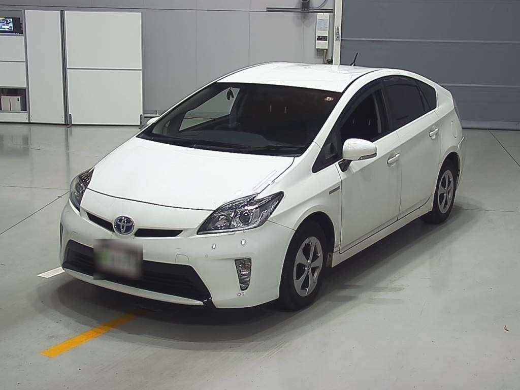 2015 Toyota Prius ZVW30[0]