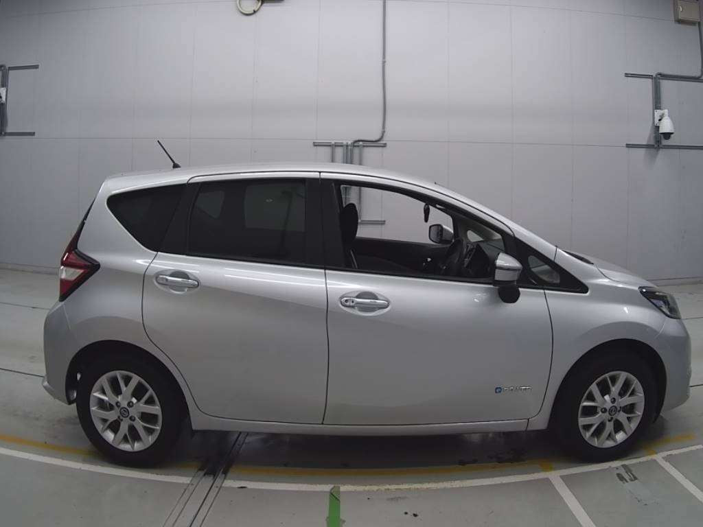 2020 Nissan Note HE12[2]