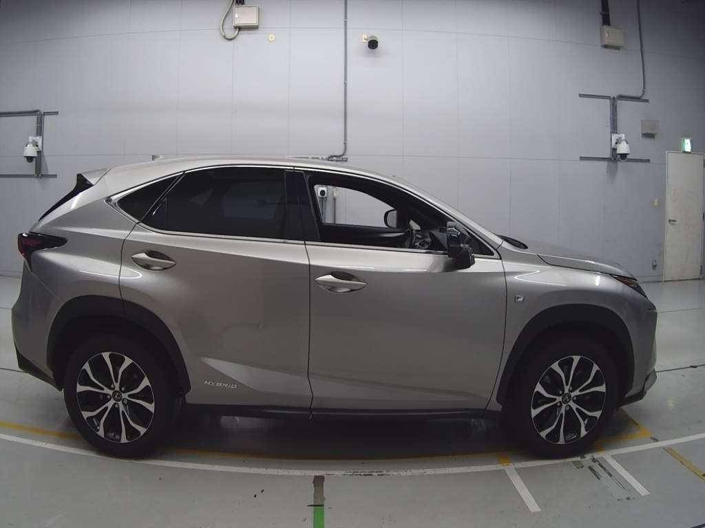 2014 Lexus NX AYZ10[2]