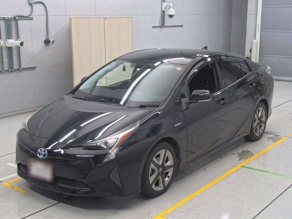 2016 Toyota Prius ZVW50[0]