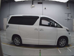 2014 Toyota Vellfire