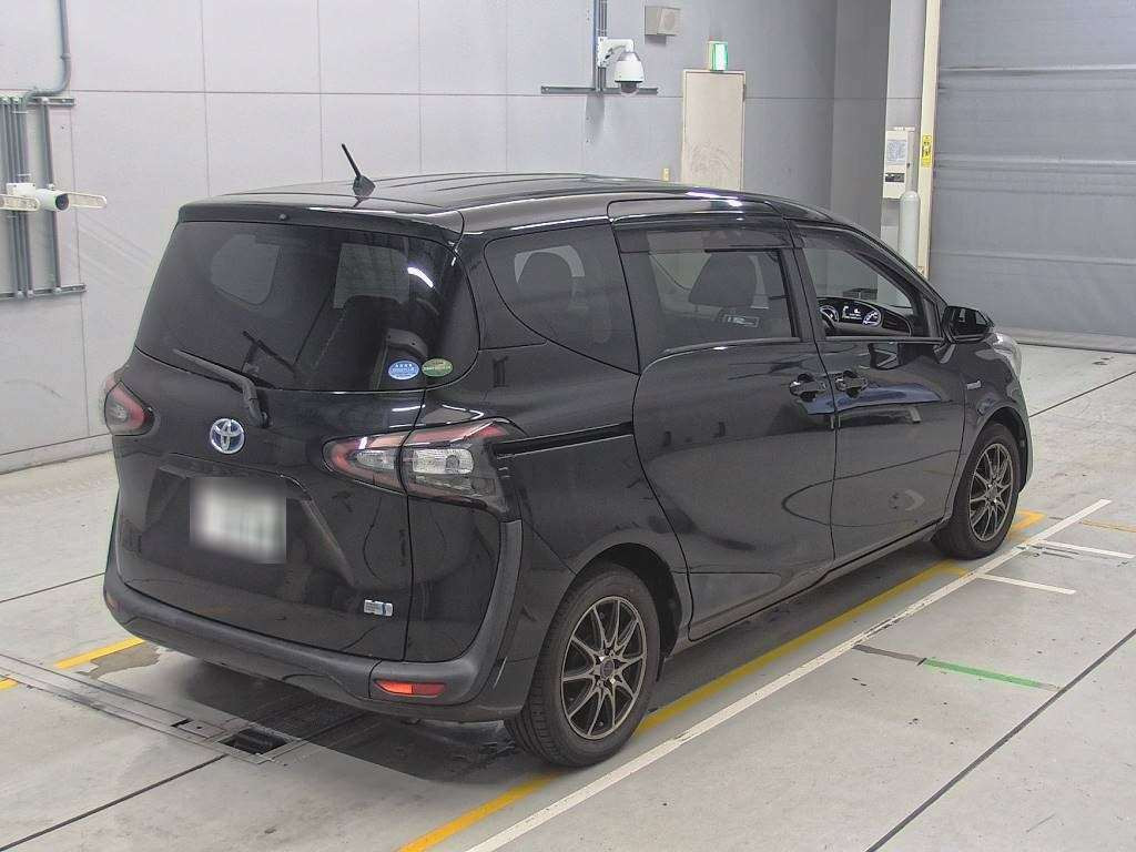 2016 Toyota Sienta NHP170G[1]