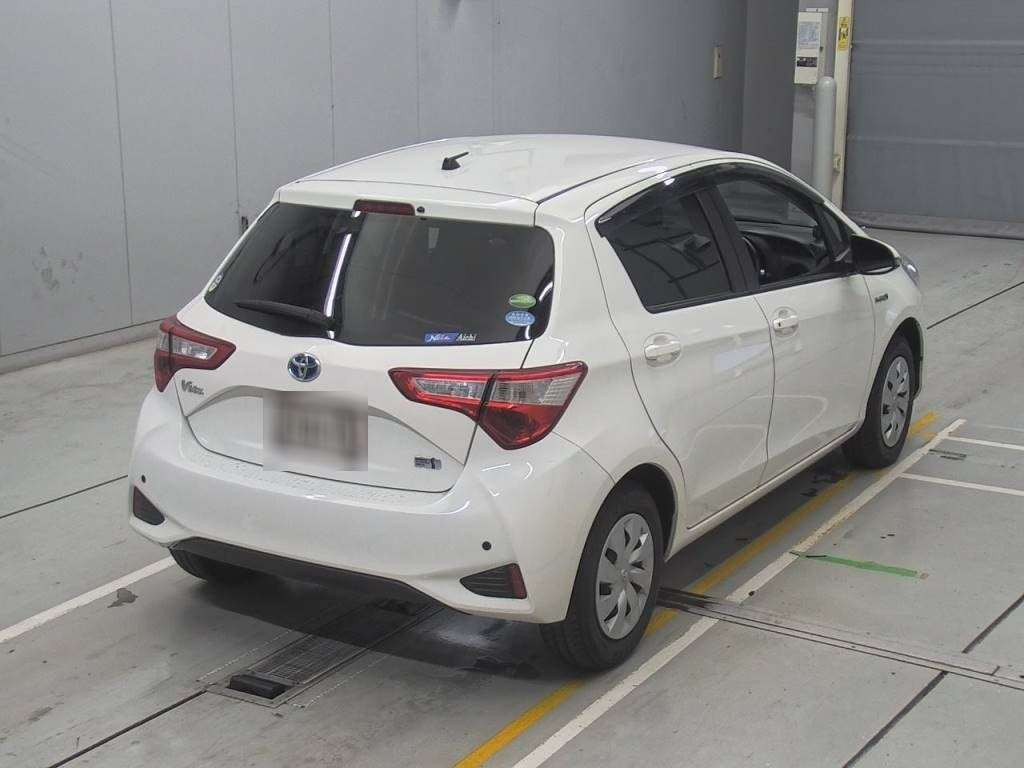 2019 Toyota Vitz NHP130[1]