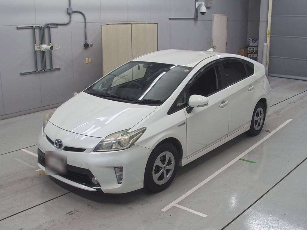 2013 Toyota Prius ZVW30[0]