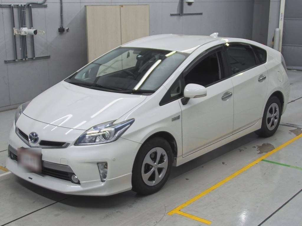 2012 Toyota Prius PHV ZVW35[0]