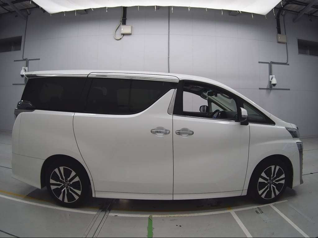 2019 Toyota Vellfire AGH30W[2]