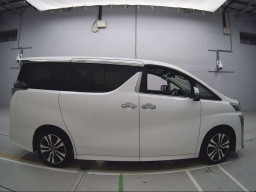 2019 Toyota Vellfire