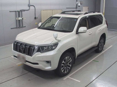 2021 Toyota Land Cruiser Prado