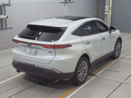 2022 Toyota Harrier Hybrid