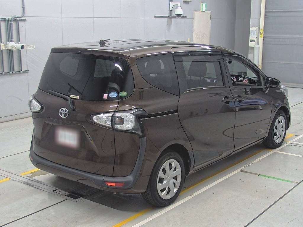 2016 Toyota Sienta NSP170G[1]