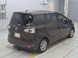 2016 Toyota Sienta