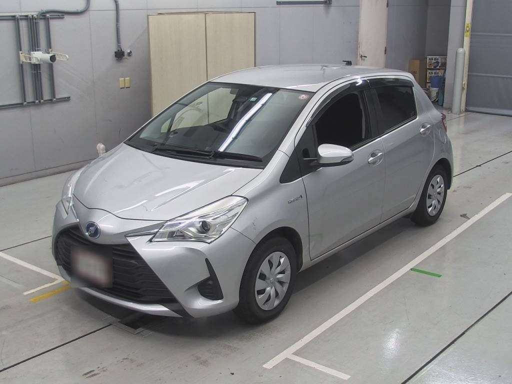 2019 Toyota Vitz NHP130[0]