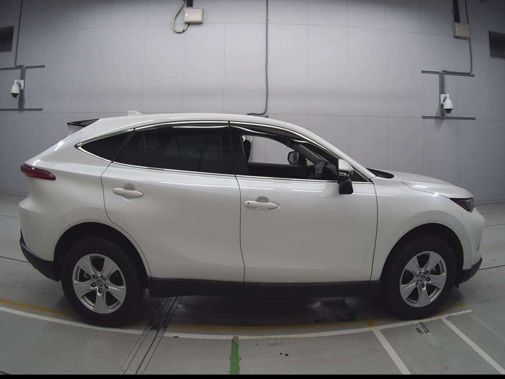 2021 Toyota Harrier MXUA80[2]