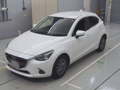 2018 Mazda Demio