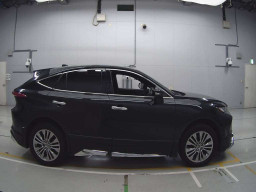 2023 Toyota Harrier Hybrid