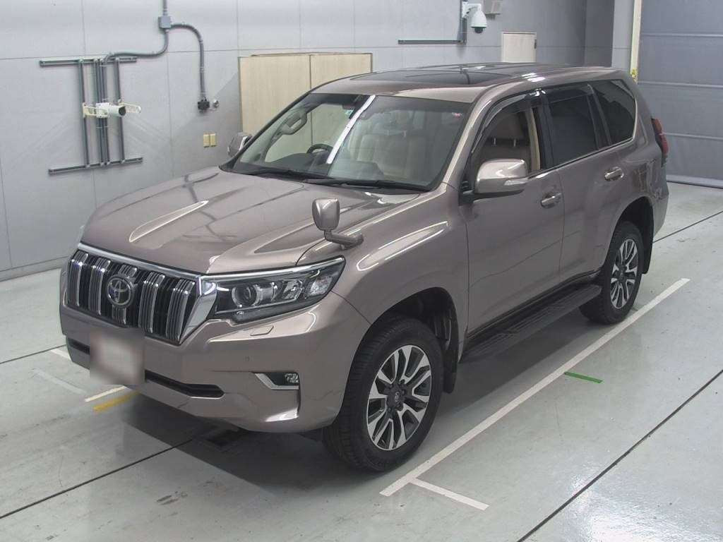 2022 Toyota Land Cruiser Prado TRJ150W[0]