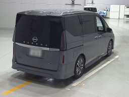 2023 Nissan Serena