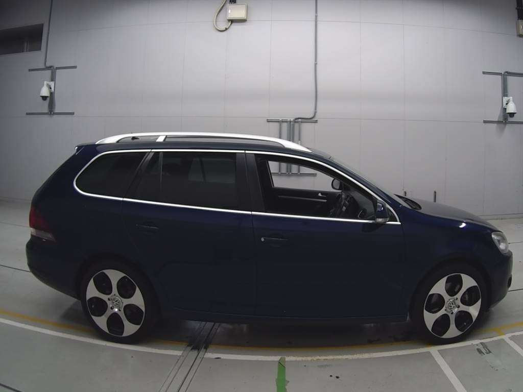 2011 Volkswagen Golf Variant 1KCAV[2]