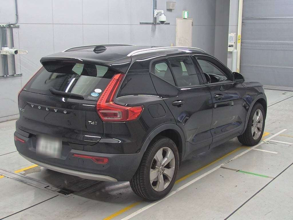 2018 Volvo XC40 XB420XC[1]