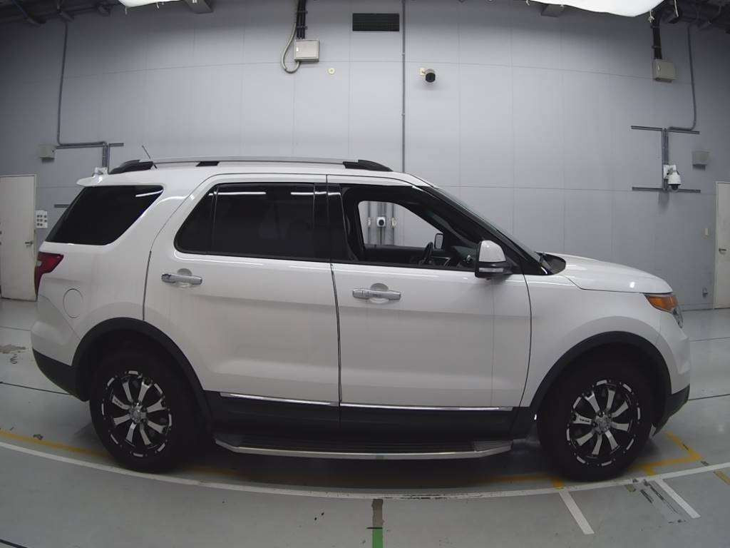 2014 Ford Explorer 1FMHK8[2]