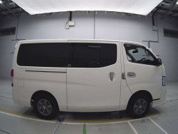 2017 Nissan NV350 CARAVAN VAN