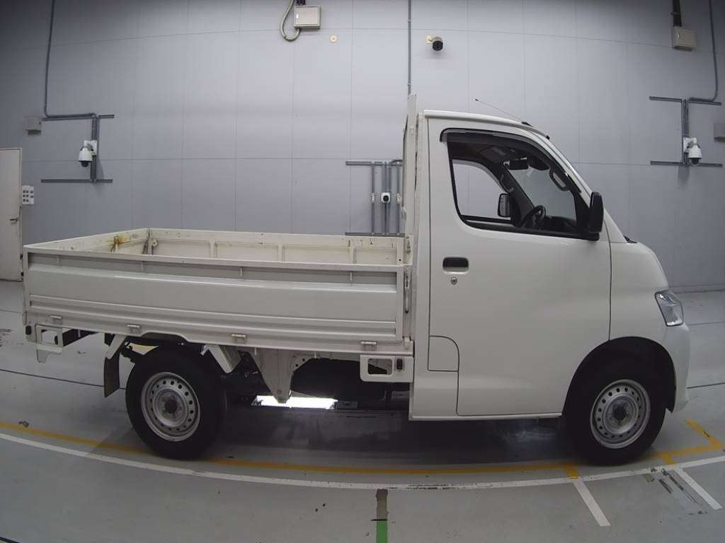 2021 Toyota Townace Truck S403U[2]