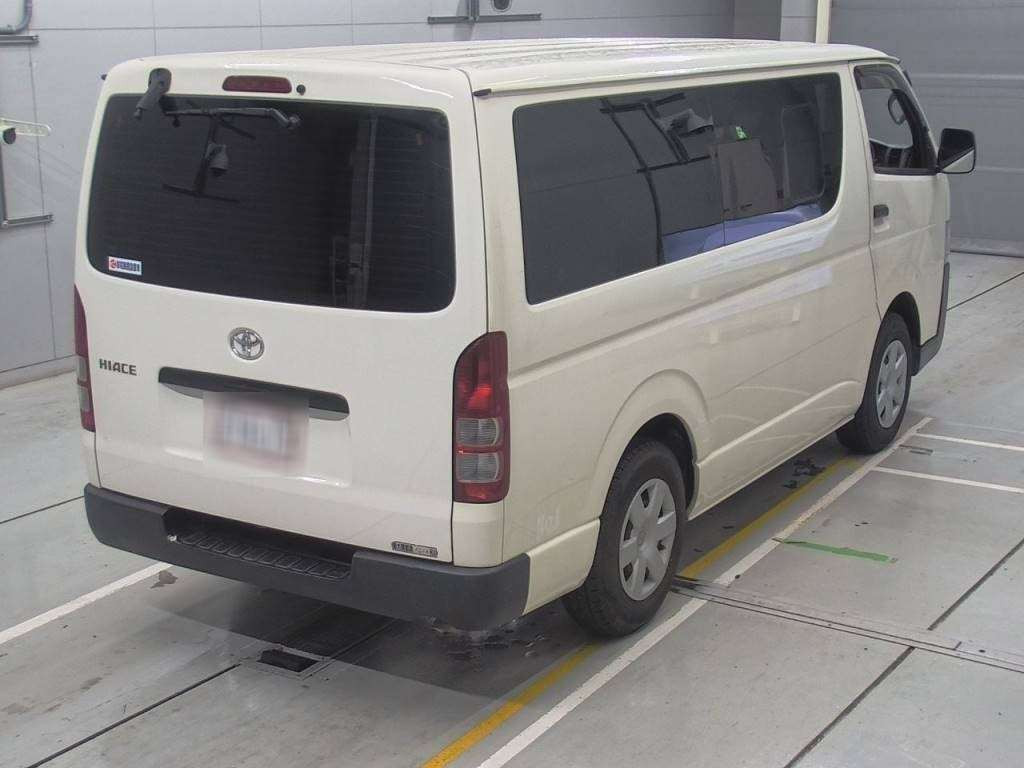 2015 Toyota Hiace Van TRH200V[1]