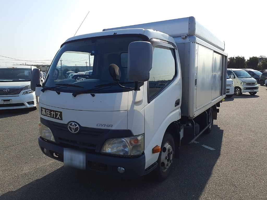 2013 Toyota Dyna Truck XZC645[0]