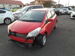 2011 Toyota Vitz