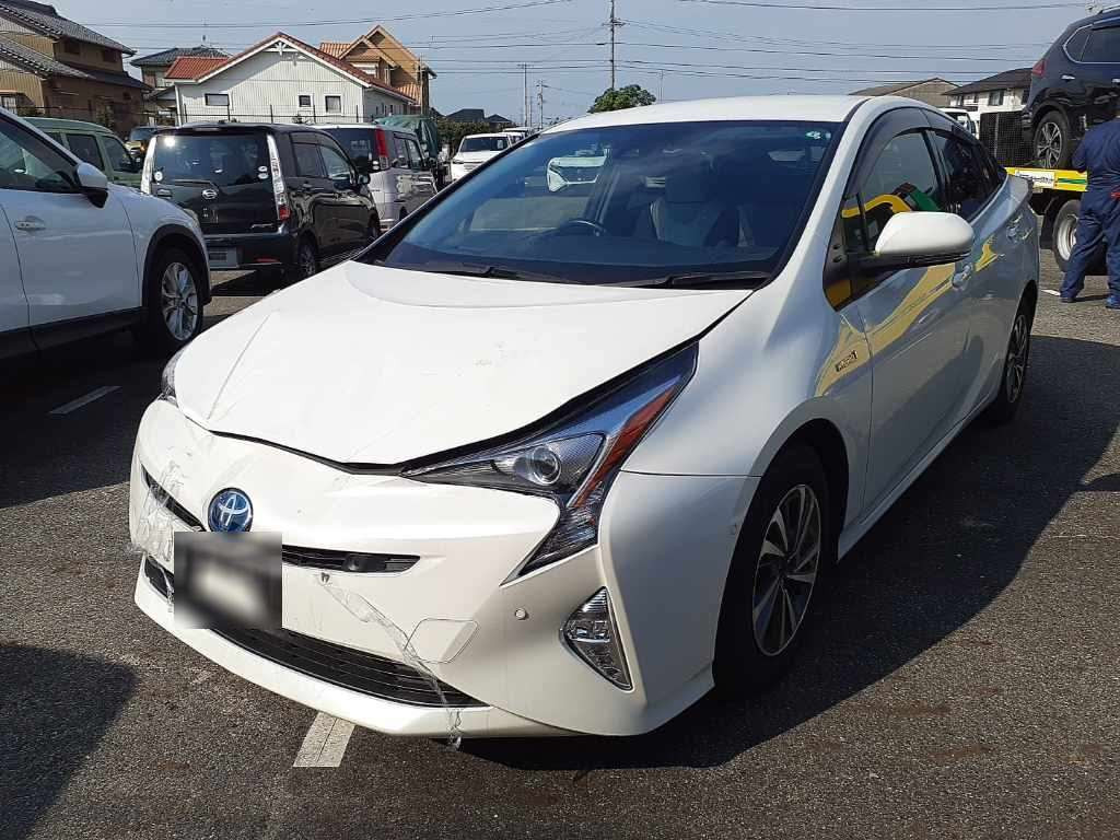 2017 Toyota Prius ZVW50[0]