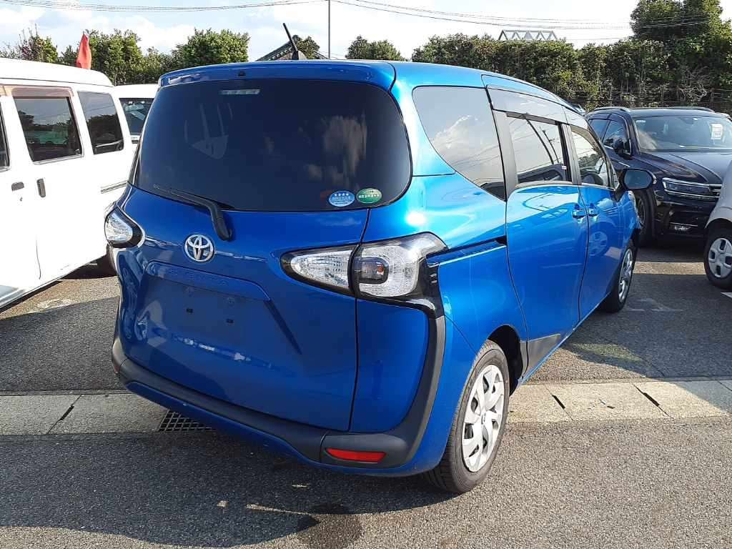 2016 Toyota Sienta NSP170G[1]