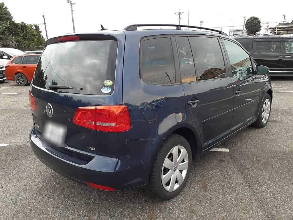 2013 Volkswagen Golf Touran 1TCTH[1]