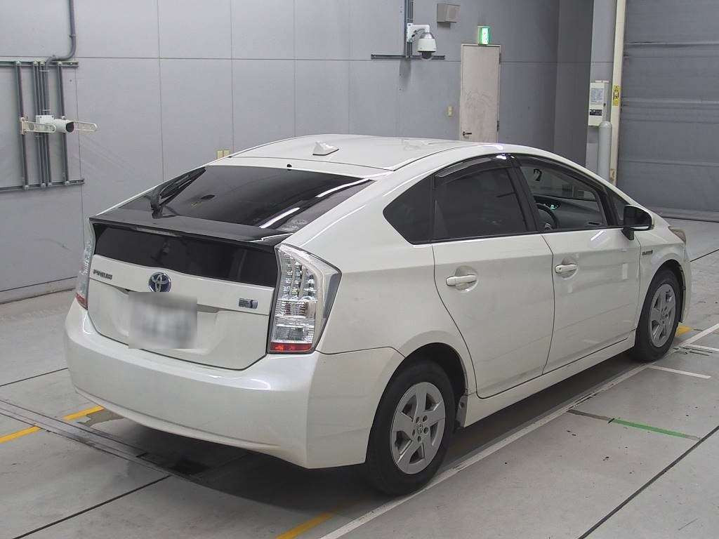 2011 Toyota Prius ZVW30[1]