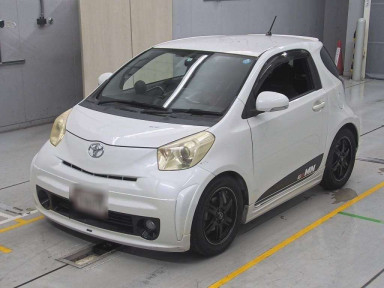 2010 Toyota iQ