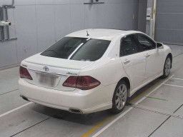 2009 Toyota Crown