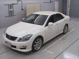 2009 Toyota Crown