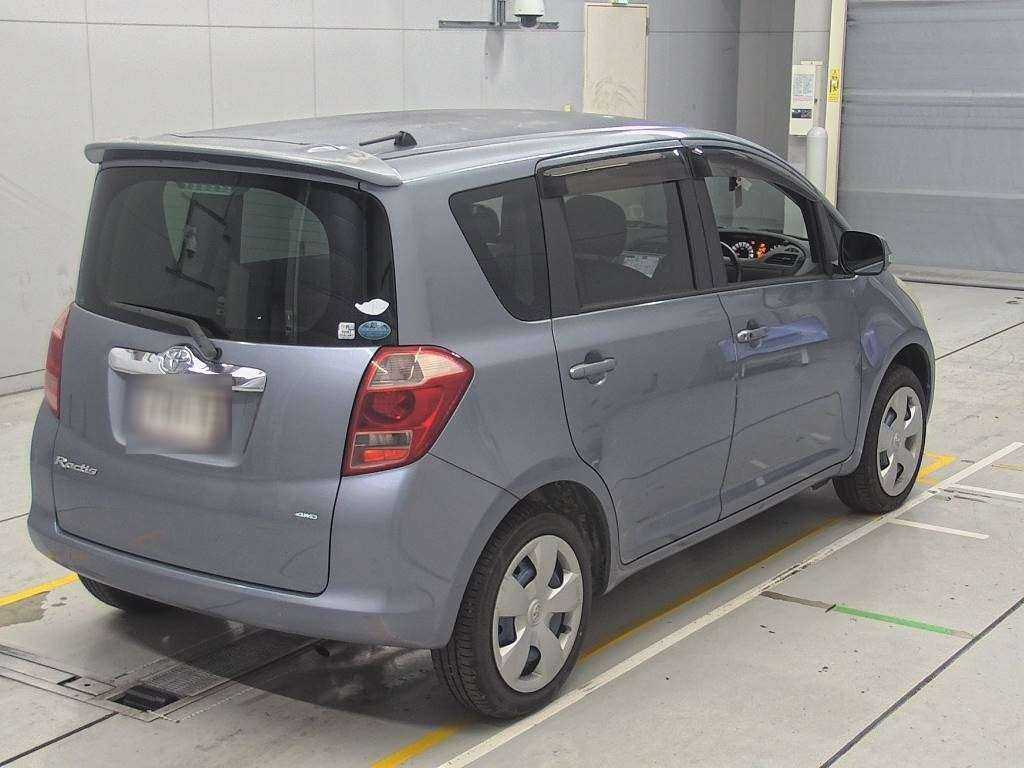 2005 Toyota Ractis NCP105[1]