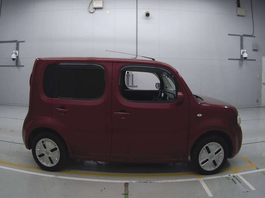 2013 Nissan Cube Z12[2]