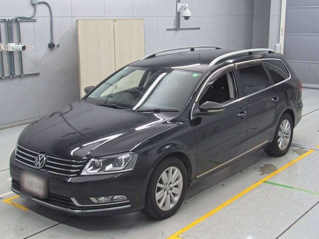 2011 Volkswagen Passat Variant 3CCAX[0]