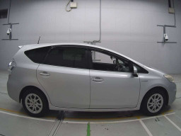 2011 Toyota Prius alpha