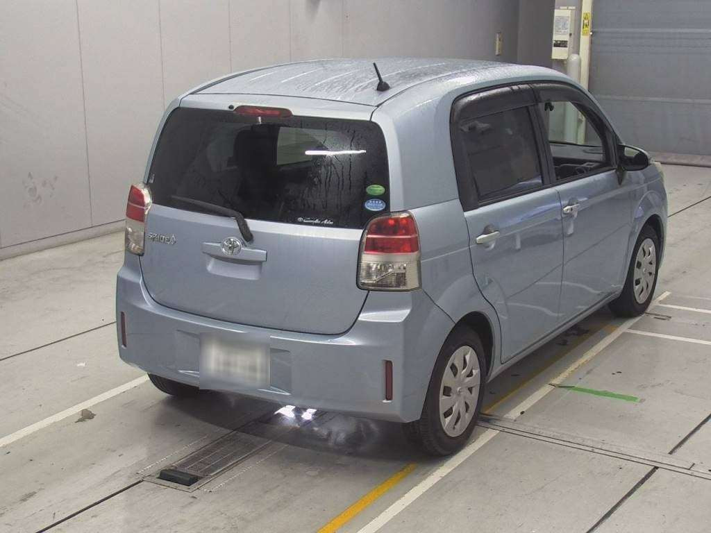 2013 Toyota Spade NCP141[1]