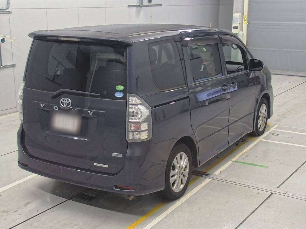 2012 Toyota Voxy ZRR70W[1]