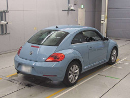 2012 Volkswagen Beetle